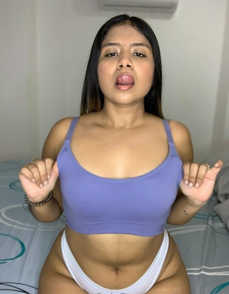 issahot30 leaked onlyfans photos