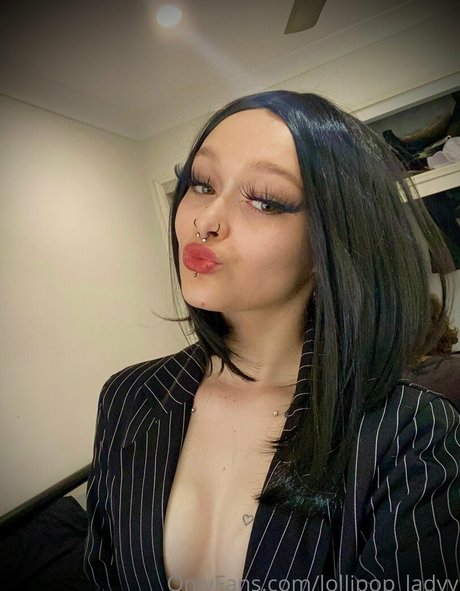 littlemisslollii xxx only fans