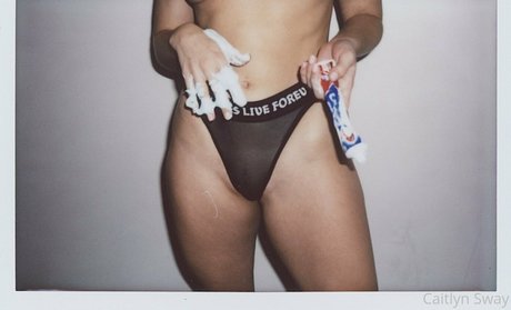 caitlynswayfree onlyfans leaked photos