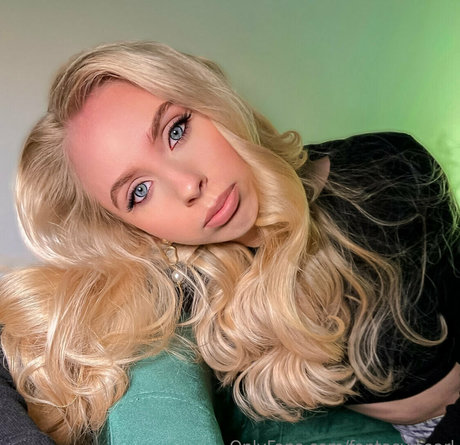 fantasy pearl onlyfans naked leaked