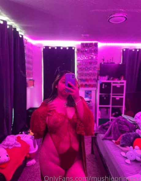 geekie boos onlyfans lesk