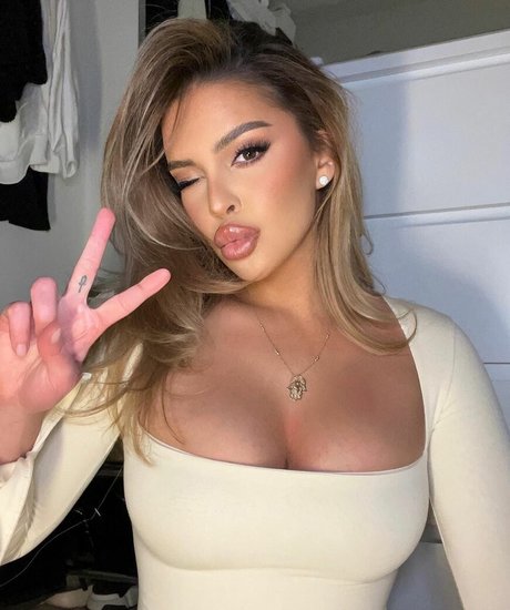 Sara Chafak onlyfans leak