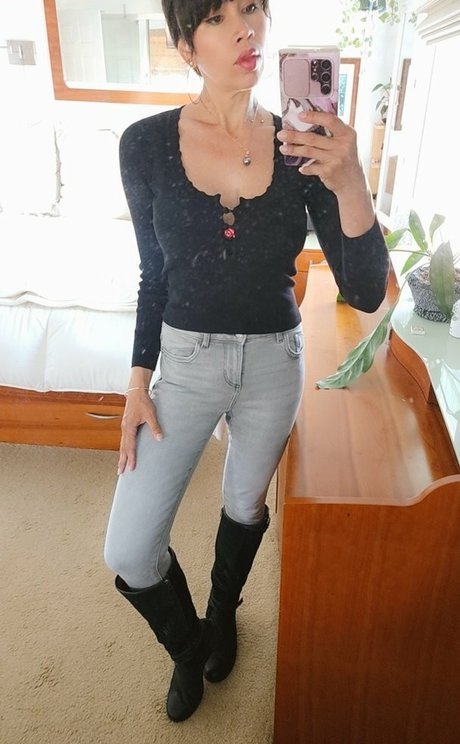 Hautemilf leak onlyfans porn