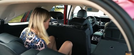 Lisarulit is on onlyfans