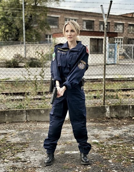 Melissa Naschenweng onlyfans post