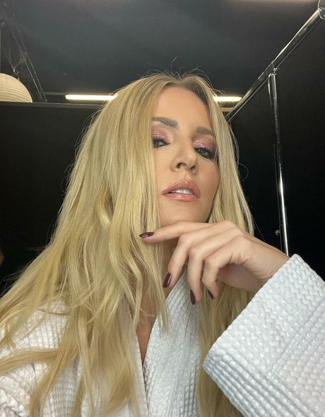 Melissa Naschenweng leaked only fans porn