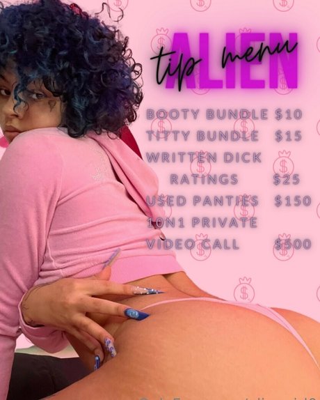 aliengirl0 onlyfans nude pictures