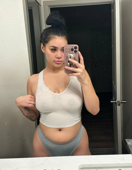 asiancreamm only fans pic