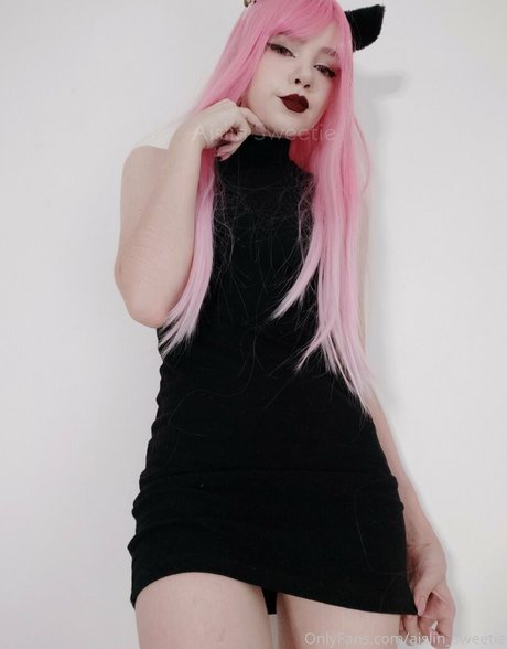 Aislin Sweetie free only fans