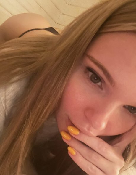 Smekalka topless onlyfans