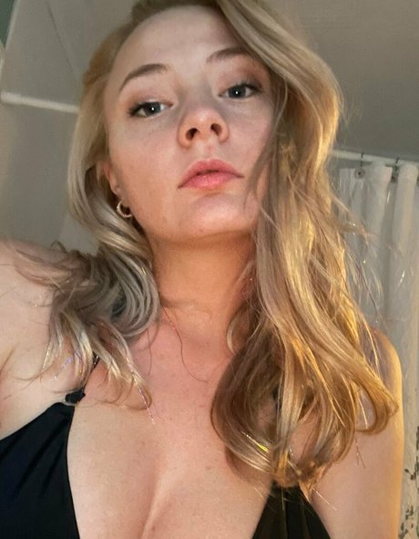 Nicole Aubrey onlyfans nude pictures
