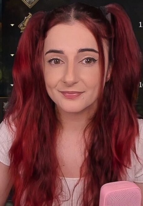 AnnieFuchsia onlyfans leaked nude