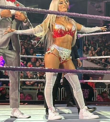 Zelina Vega onlyfans free