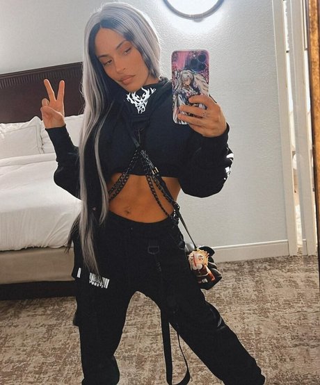 Zelina Vega onlyfans leakd