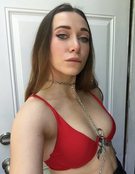 Ayytrae desnuda onlyfans