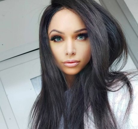 Tyra Kadney onlyfans leaked dirtyship