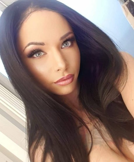 Tyra Kadney onlyfans leak xxx