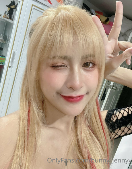 bunny jennyy onlyfans leak naked