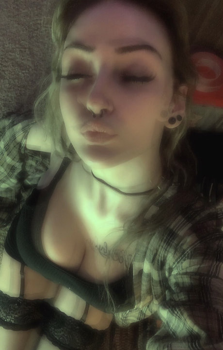 Thatkidronni onlyfans images