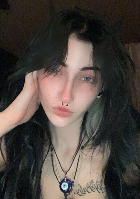 Thatkidronni onlyfans model