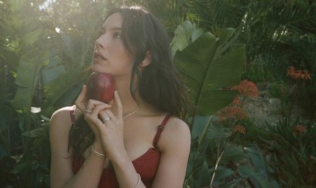 Gracie Abrams onlyfans leak free