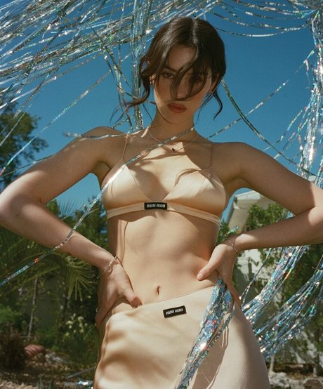 Gracie Abrams only fans