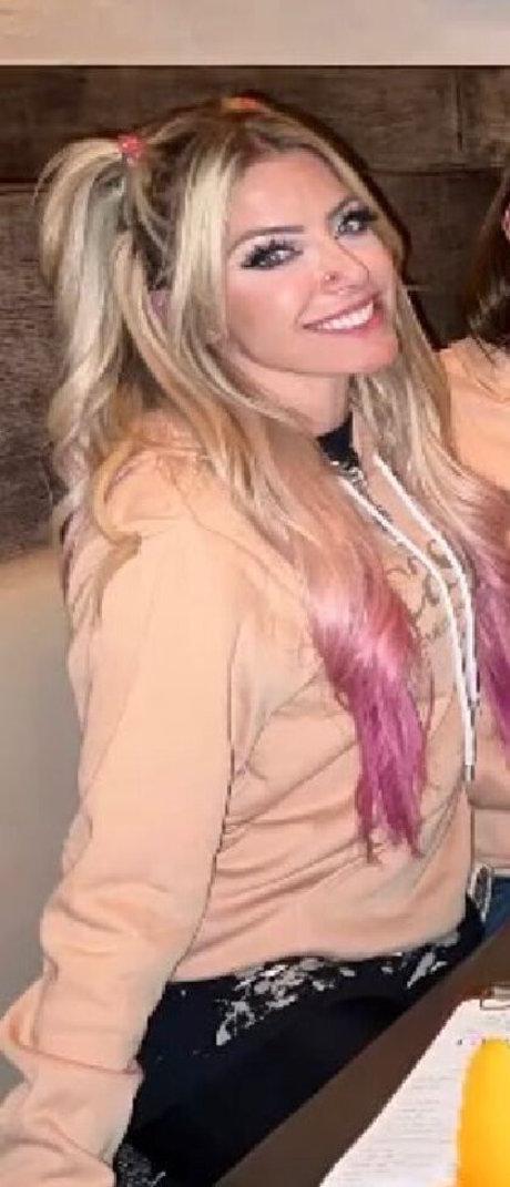 Alexa Bliss onlyfans leake