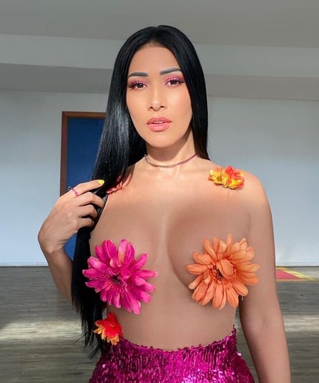 Simaria naked onlyfans
