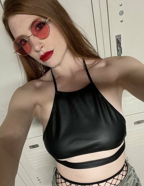 freeabbifox5 onlyfans naked