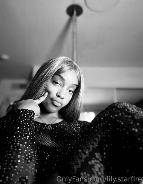 Lily Starfire nude leaked onlyfans