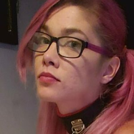 thegirlewiththecursemark onlyfans leaj