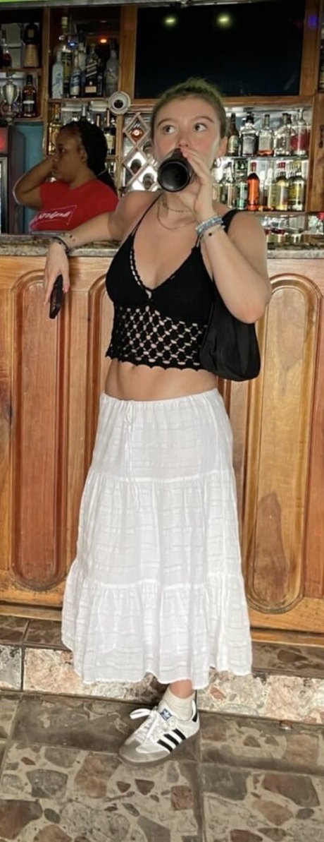 Genevieve Hannelius onlyfans leaks porn