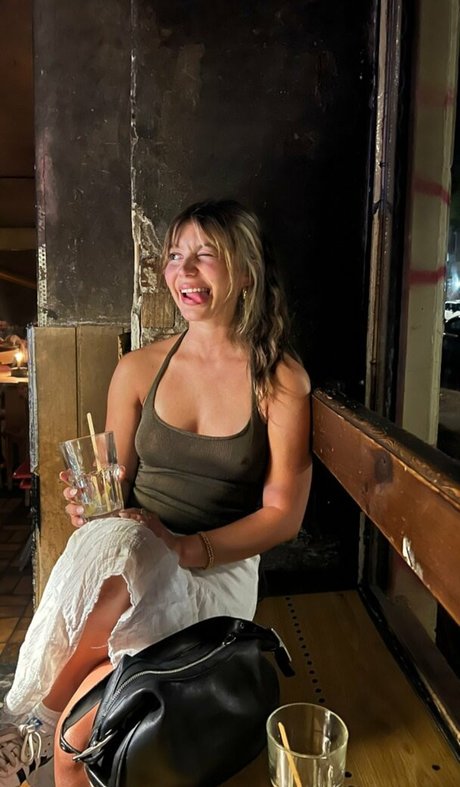 Genevieve Hannelius onlyfans free porn