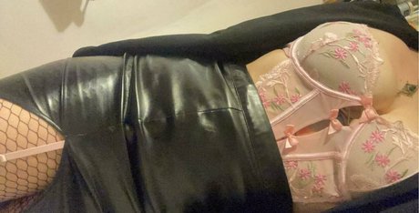 shutup69sitdown nude leaked onlyfans