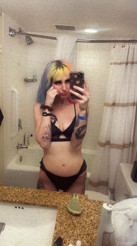 kinkykaoskings Profile pic