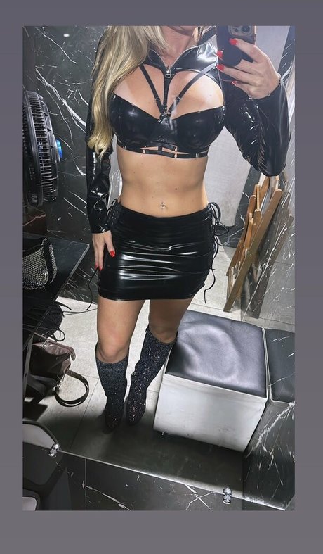 Vivi Temptation leaked onlyfans pics