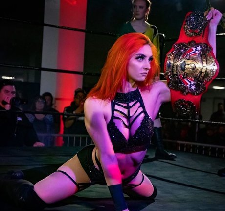 GiGi Dolan onlyfans mega