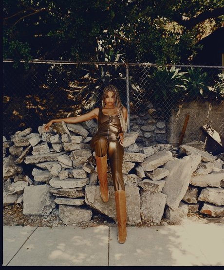 Ella Balinska onlyfans naked leak