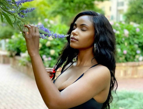 sophiacardinez onlyfans free