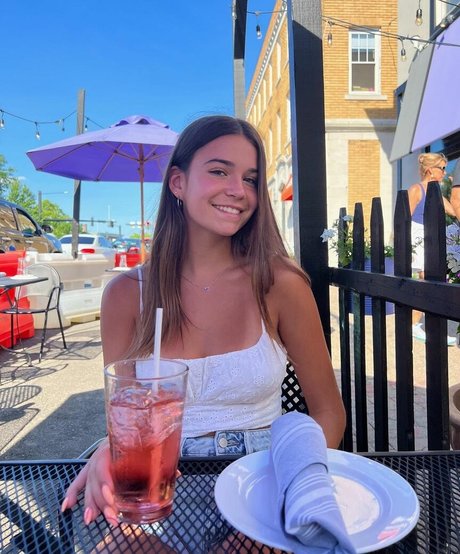 Katie Gilmore onlyfans nudes leaks