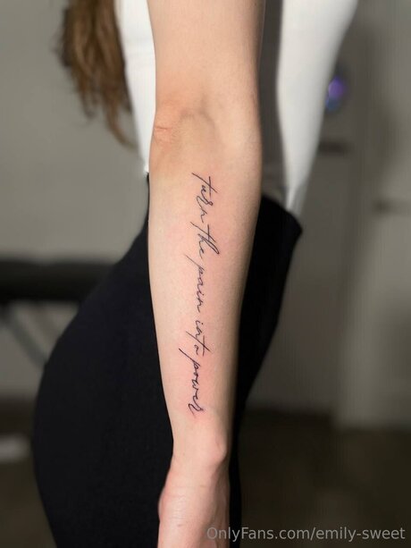 Emily Sweet onlyfans xxx