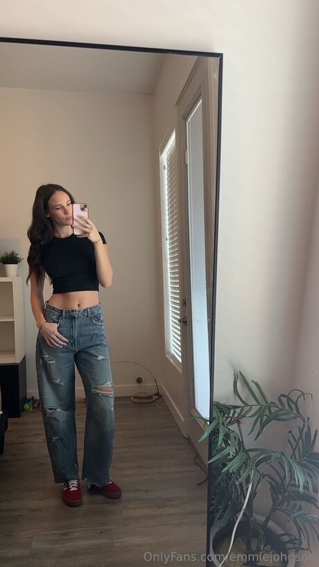 Emmiejohnson onlyfans pics