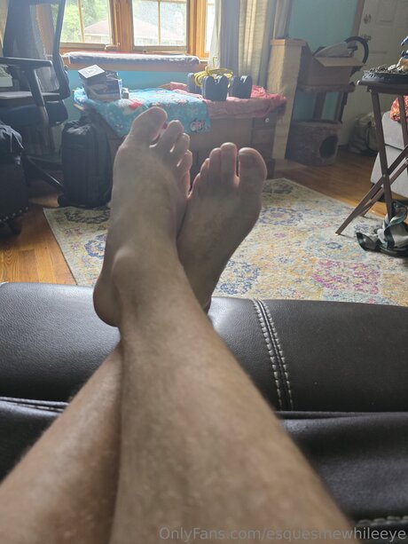 Esquesmewhileeye onlyfans porn free