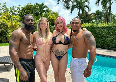 loreesexlove topless onlyfans