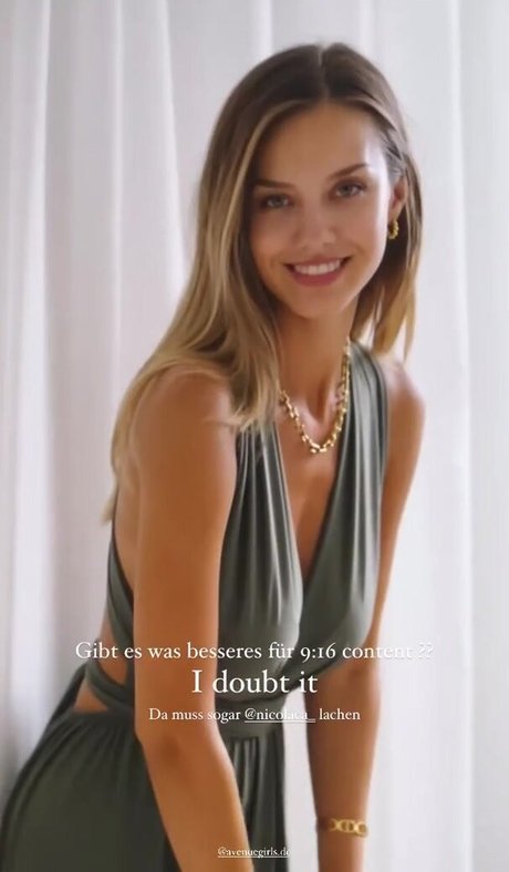 Nicola Cavanis onlyfans sex leak