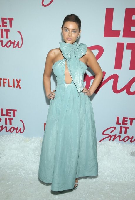 Odeya Rush onlyfans naked