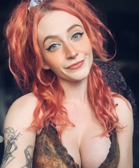 Janet Devlin leaked onlyfans photos