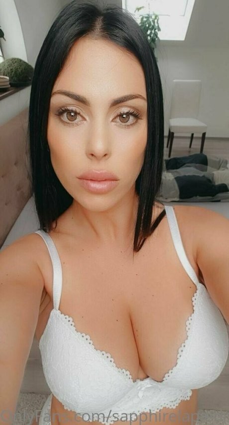 sapphireastrea onlyfans leams