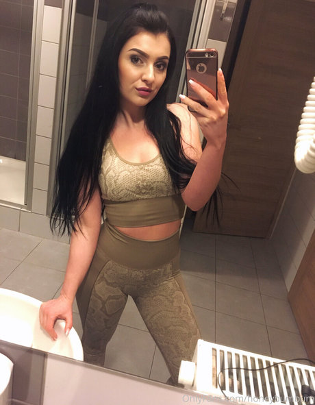 belladiablo onlyfans leaked free