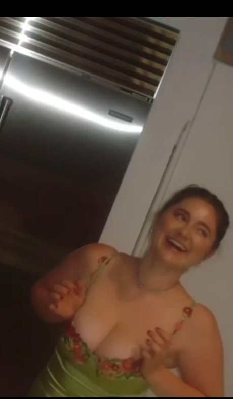 Emma Kenney leaked onlyfans free